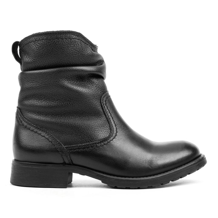 SARAH BOOT fekete mart bőr csizma