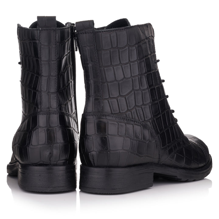 SARAH LACE UP BOOTS fekete Coda Embossed csizma