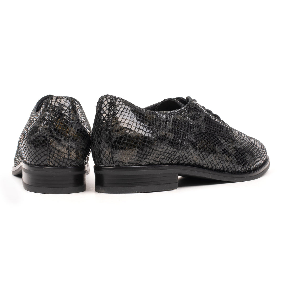 Jade lapos fűzős piton