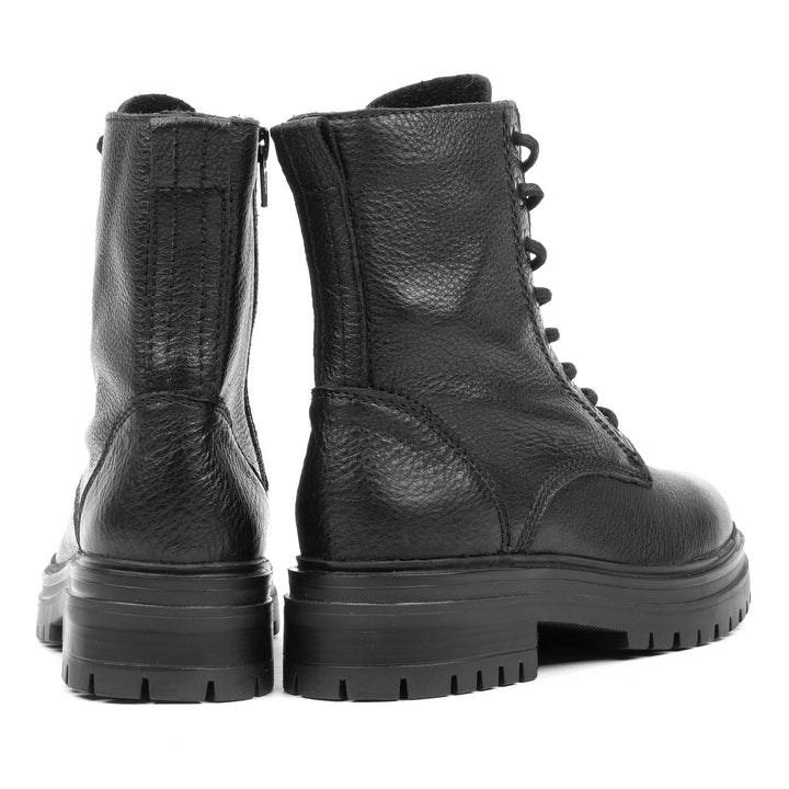 LEYTON ANKLE BOOT fekete mart bőr csizma