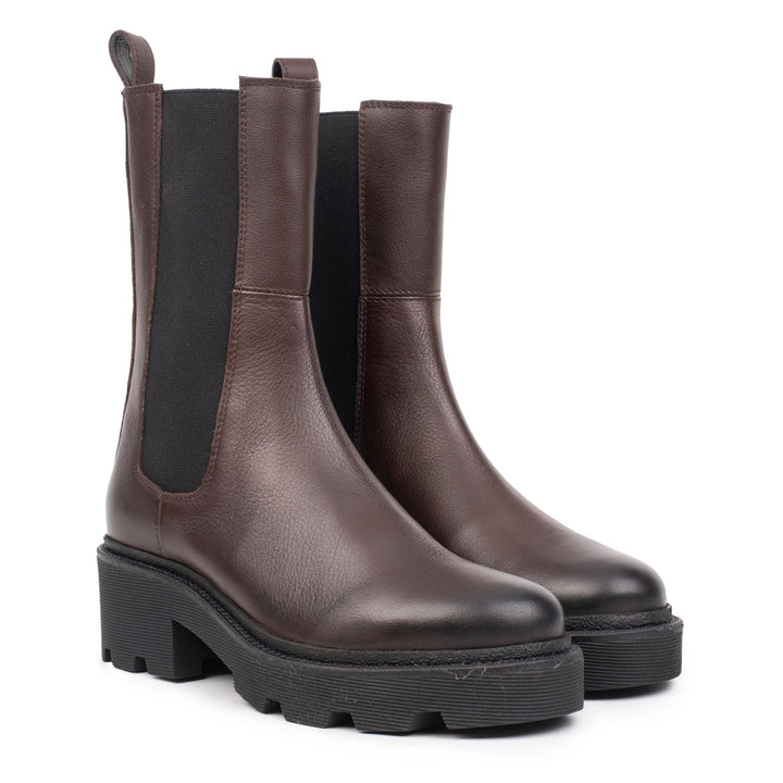 Sötétbarna Chelsea csizma