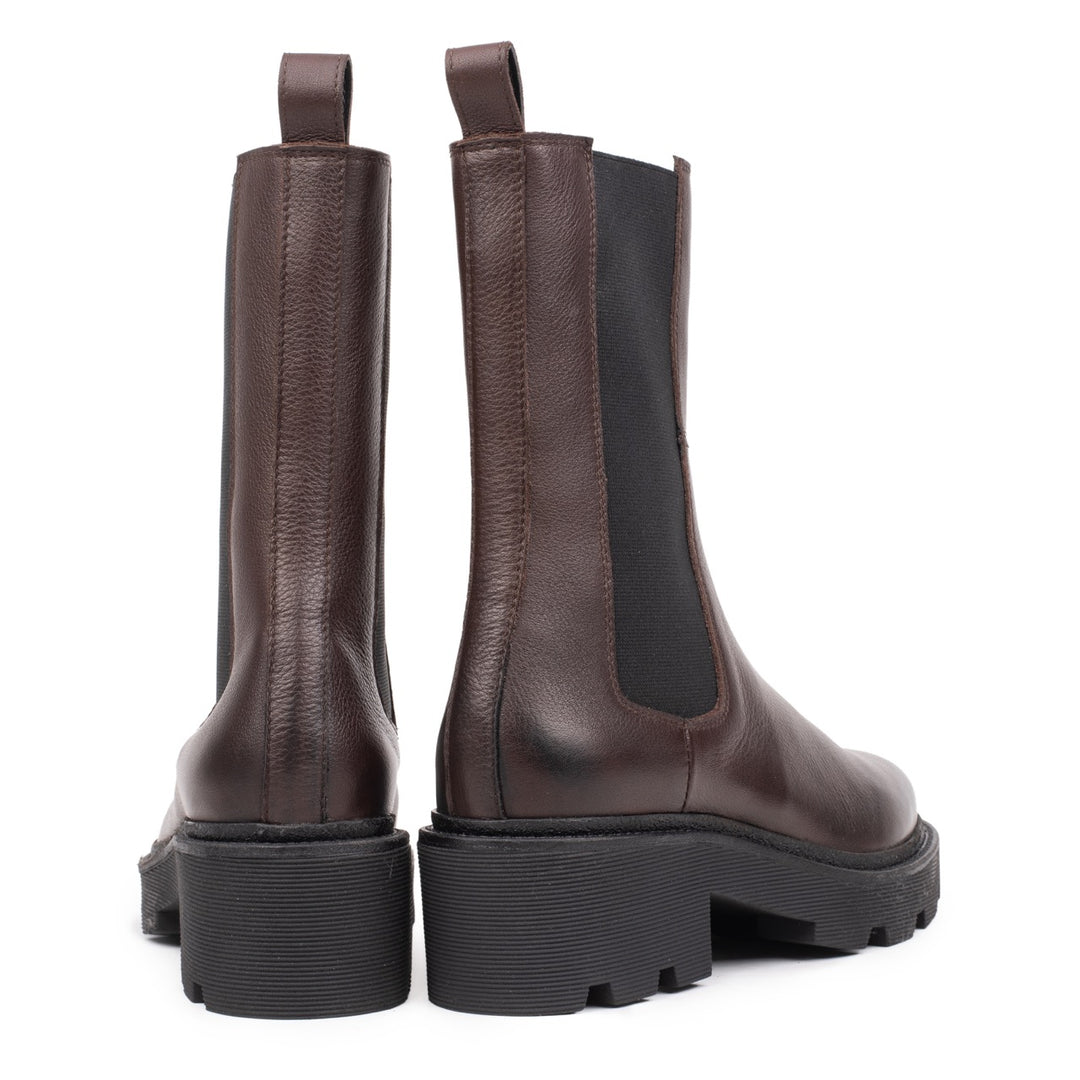 Sötétbarna Chelsea csizma