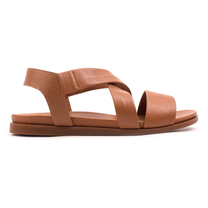 SANDAL 405 konyak színű bőr szandál