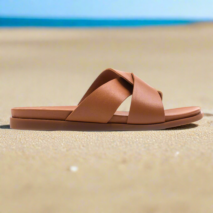 Női szandál papucs 402 konyak