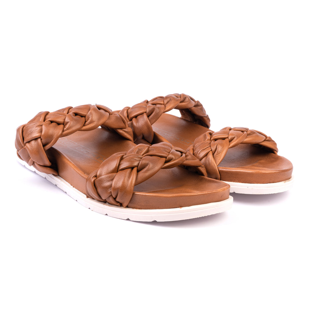 Világosbarna Jeni papucs