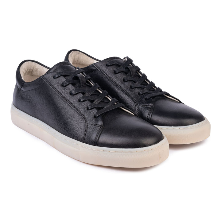 Finn LC1 fekete sneaker