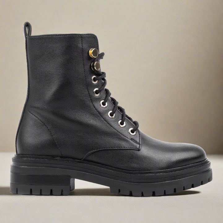 BIKER LACE UP BOOT fekete bőr csizma
