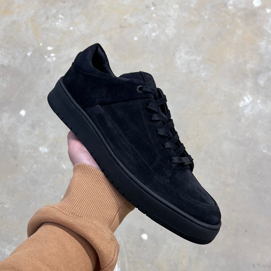 BENNET P4 LOW Off fekete Suede sneaker