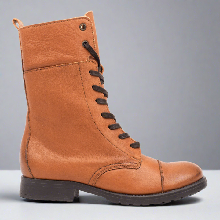 SARAH ECO LACE BOOT konyak színű mart bőr csizma