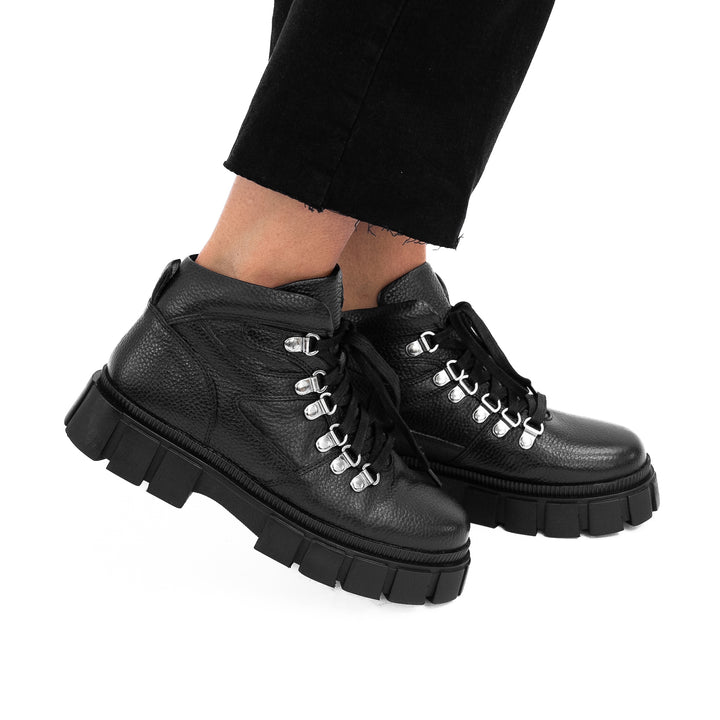BORAGE BOOT fekete bőr
