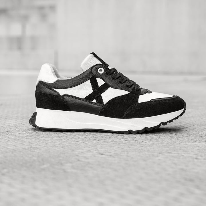 SWIFT SNEAKER fekete bőr velúr