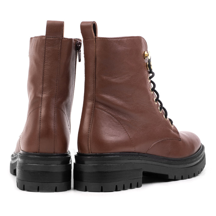 MOTOROS NŐI FŰZŐS BŐR CSIZMA Csokoládé barna bőr