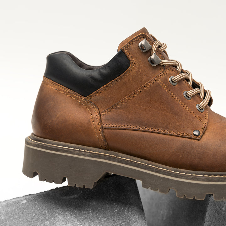 NEW THUNDER BOKACSARU Fekete bőr