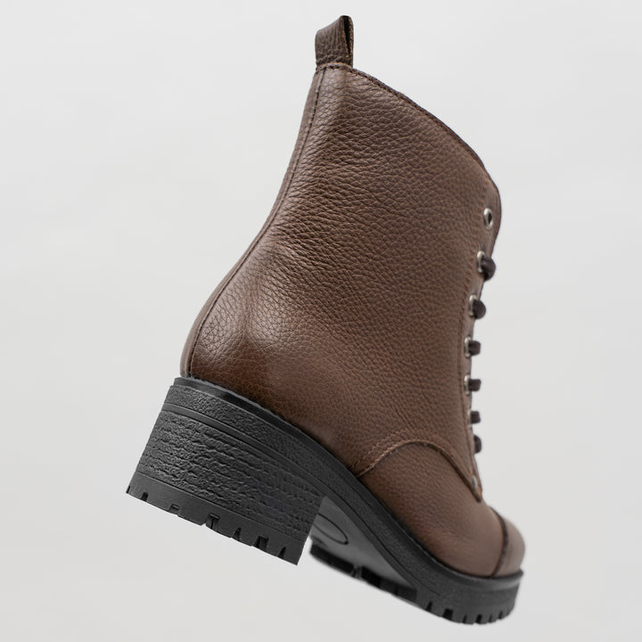 NORA ANKLE LACE BOOT barna bőr