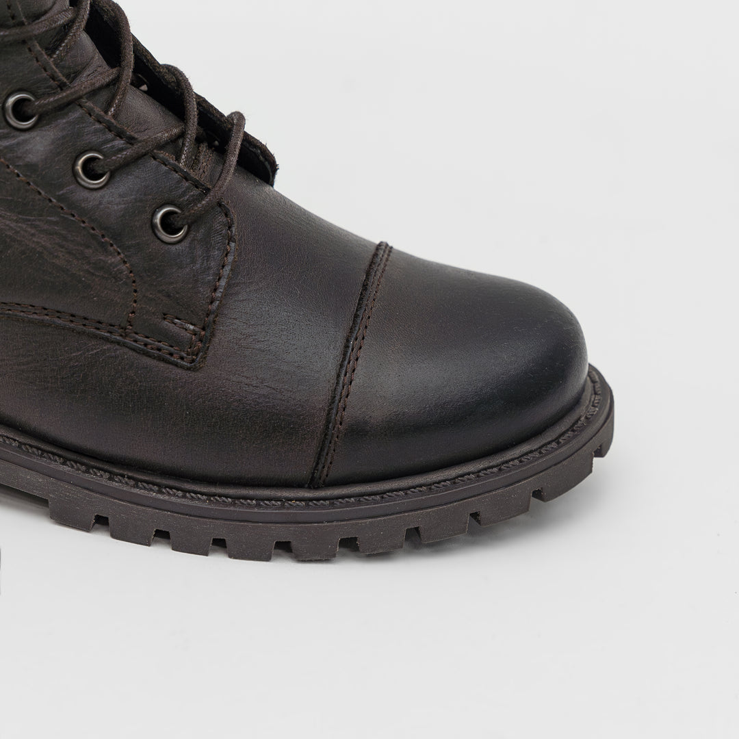 DART MAGASSZÁRÚ CSIZMA Sötétbarna Bőr