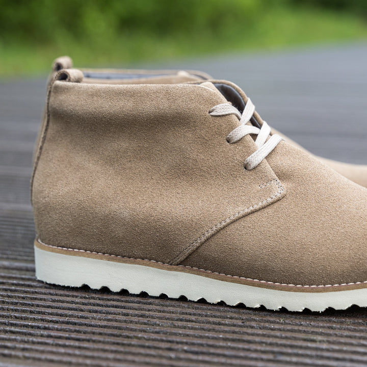 Raval Chukka bézs sneaker