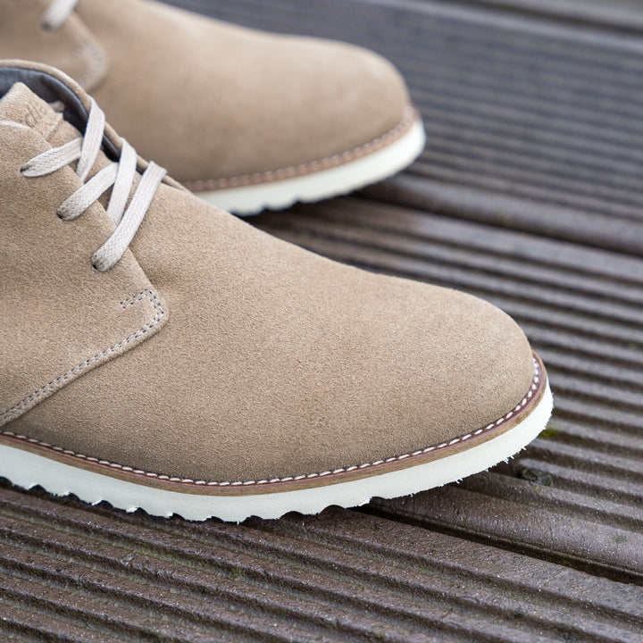 Raval Chukka bézs sneaker
