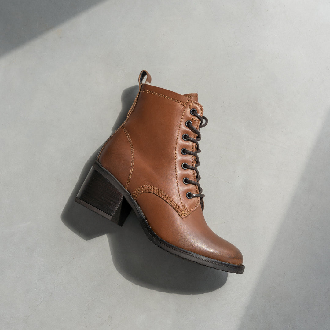 ANNIE ANKLE LACE BOOT Bruciatto bőr csizma