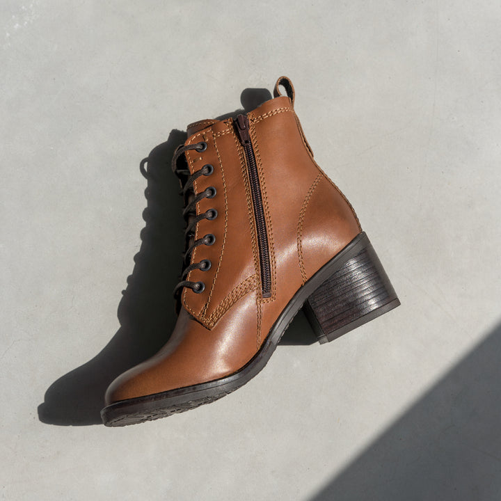 ANNIE ANKLE LACE BOOT Bruciatto bőr csizma