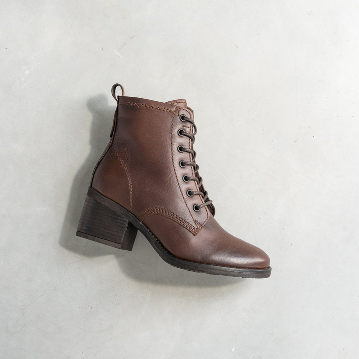 ANNIE ANKLE LACE BOOT Tdm bőr csizma