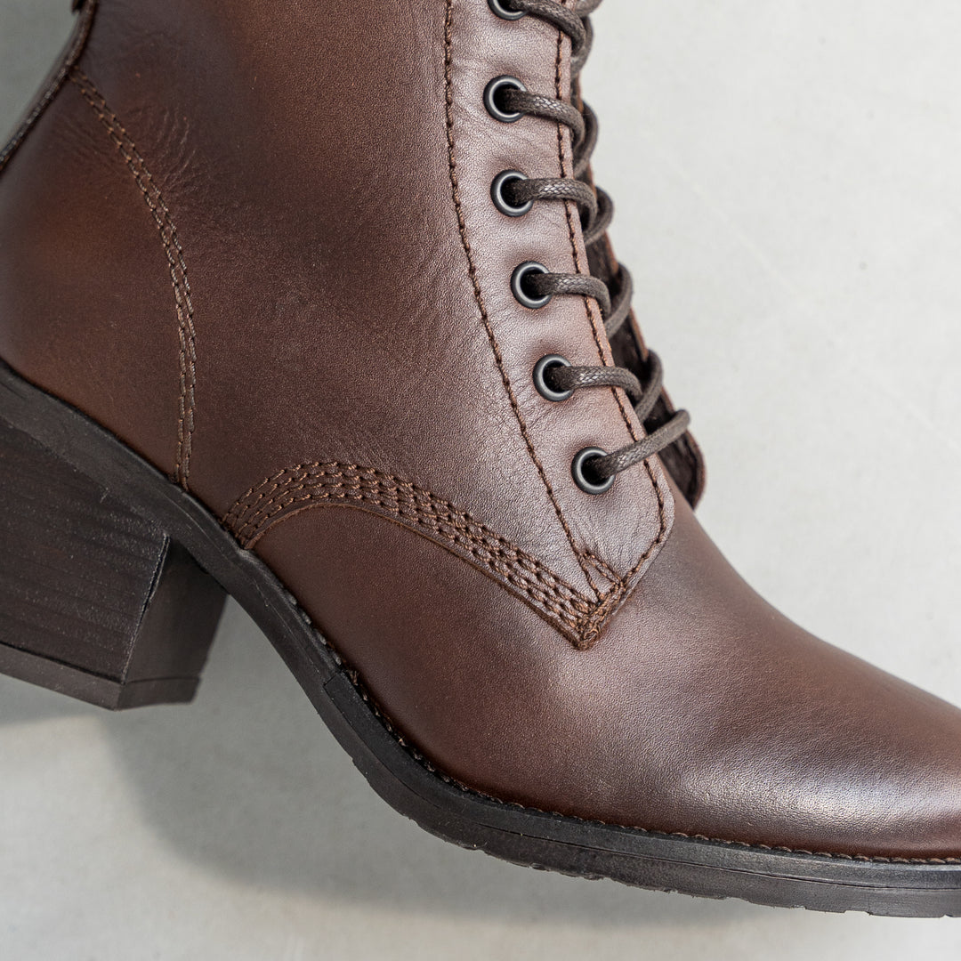 ANNIE ANKLE LACE BOOT Tdm bőr csizma