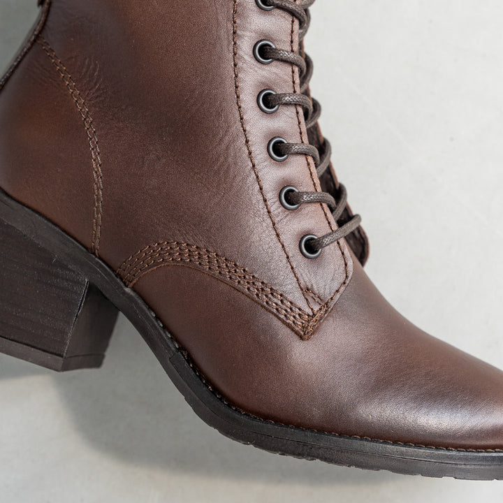 ANNIE ANKLE LACE BOOT Tdm bőr csizma