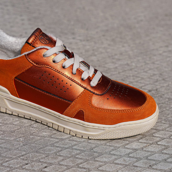 VIOLETTA SNEAKER narancssárga metálbőr velúr