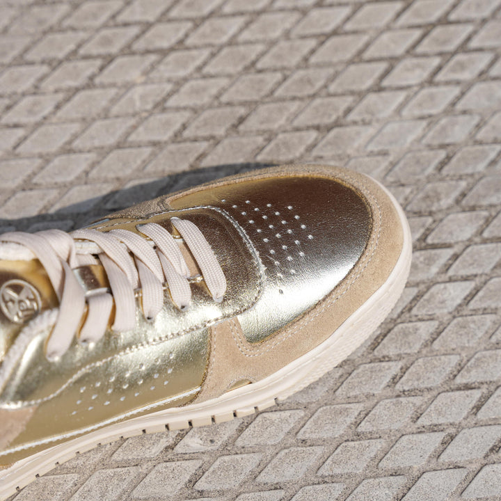 VIOLETTA SNEAKER Arany fémes bőr velúr