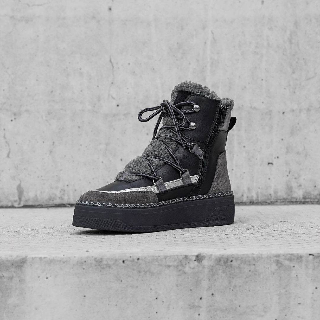 NIN SPORT BOOT fekete bőr