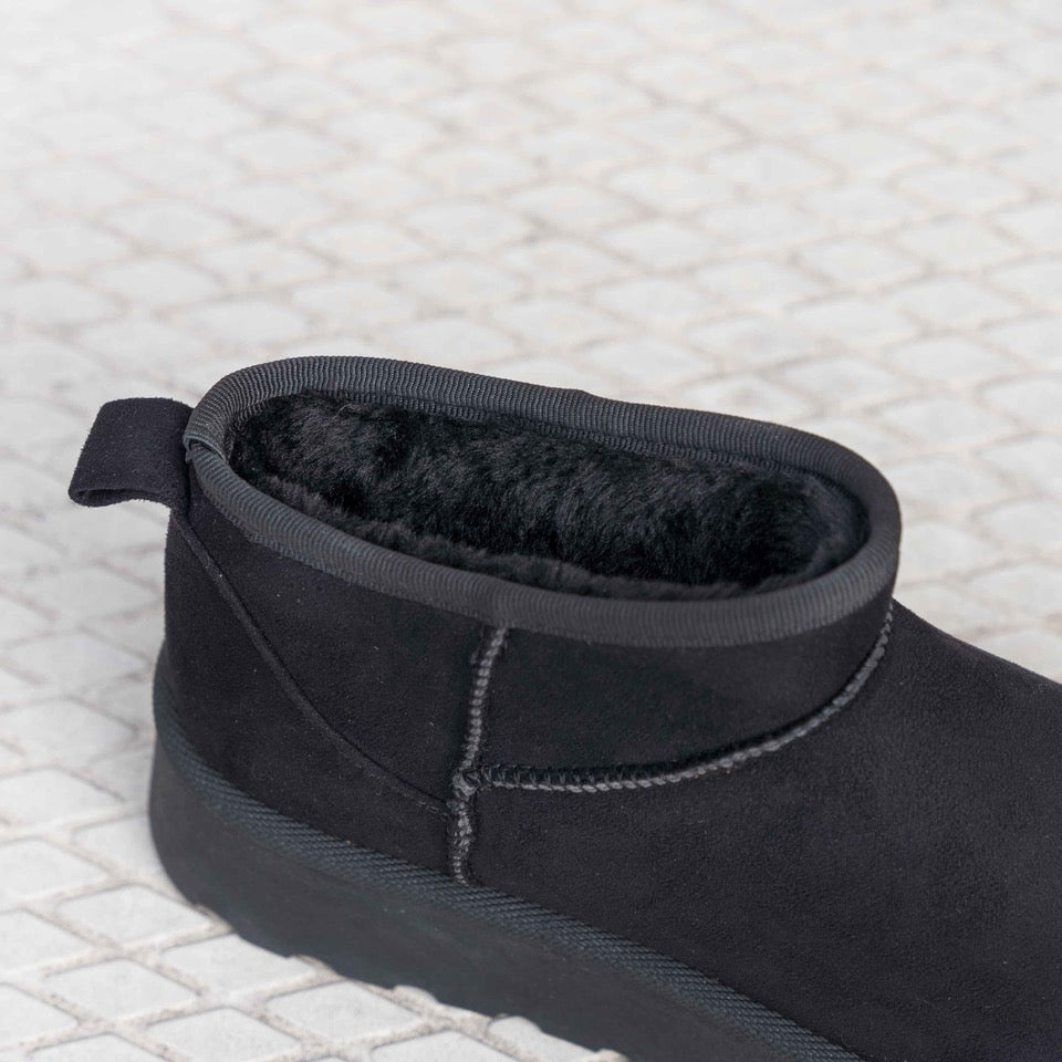 Isla fekete rövid csizma