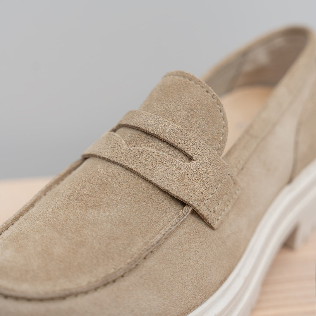 LEYTON LOAFER SADDLE Taupe velúr
