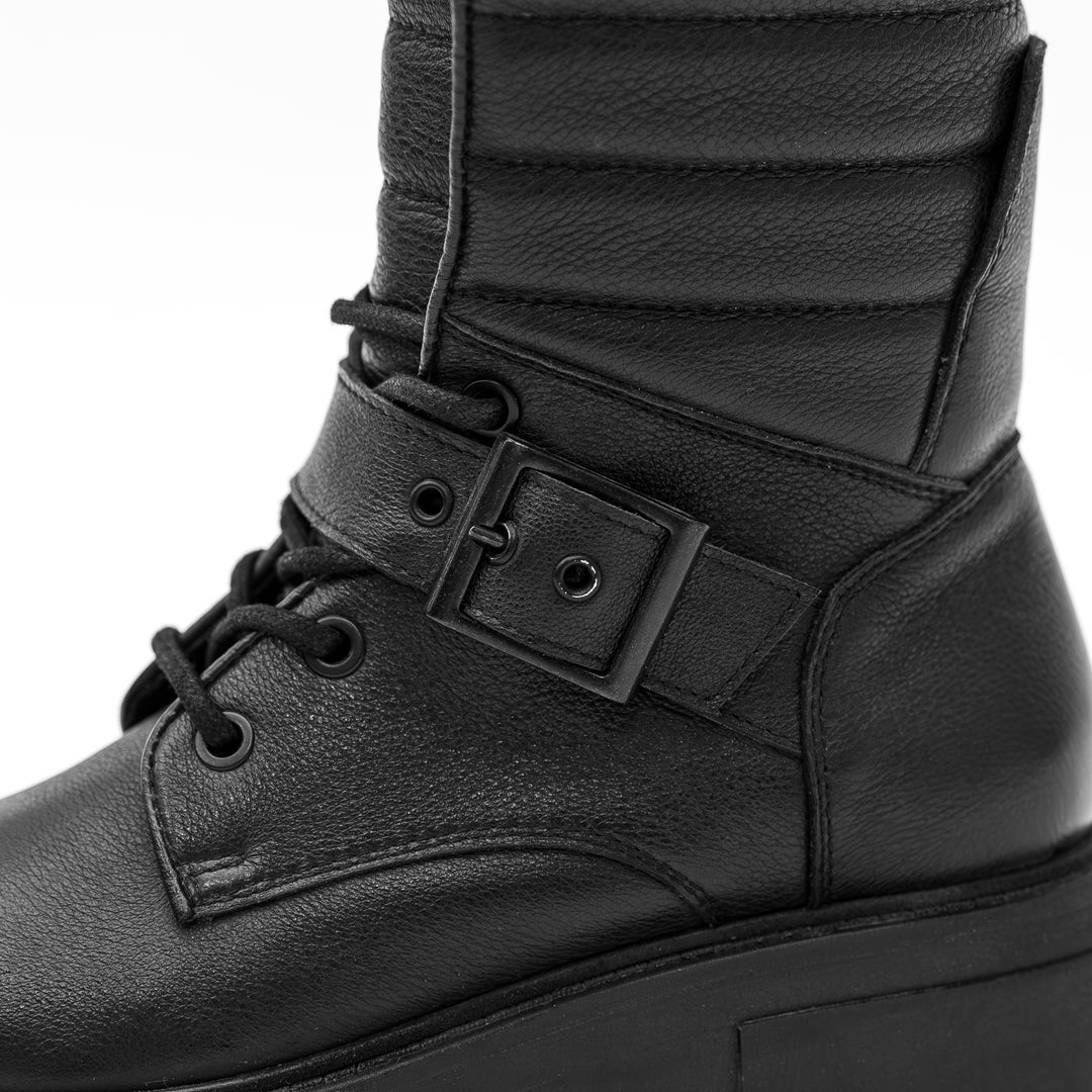 SHARI PADDED COMBAT fekete mart bőr sneaker