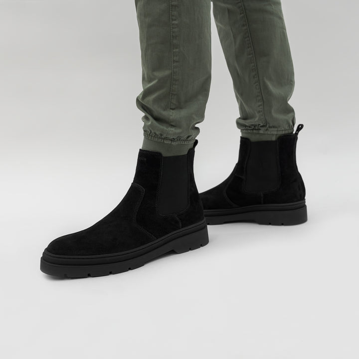 ELON CHELSEA fekete Suede
