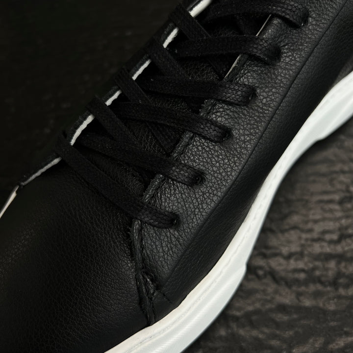 KEA BASE Fekete mart bőr