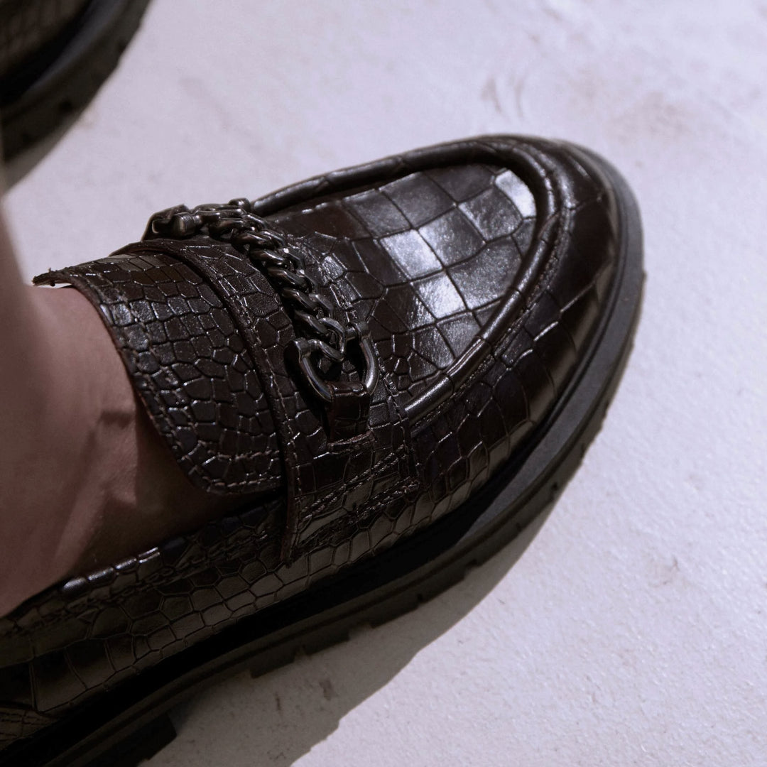FRANCIE LOAFER Mocha Embossed