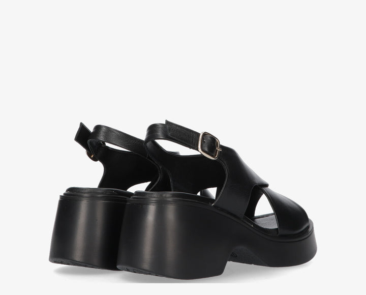 Hallie szandál fekete