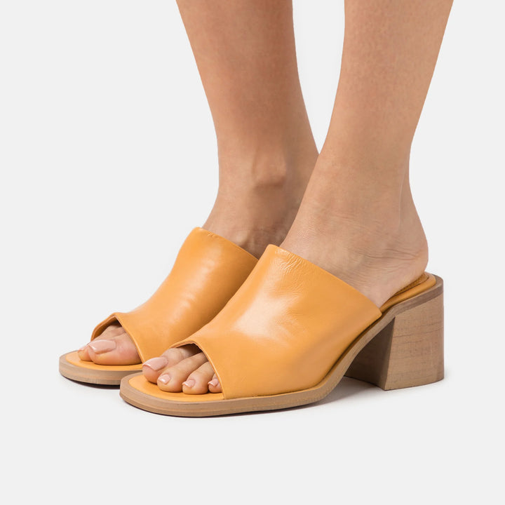 JAX SANDAL Mandarin bőr szandál