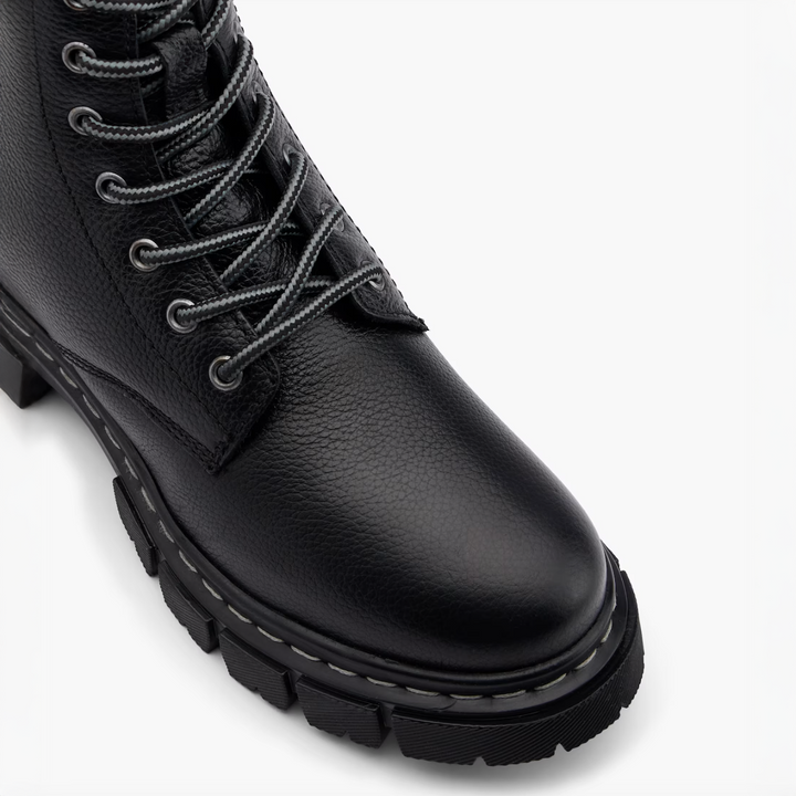 MAGIC LACE BOOT Női fekete bőr csizma