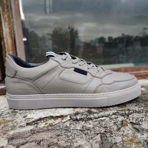 Navan tornacipő szürke