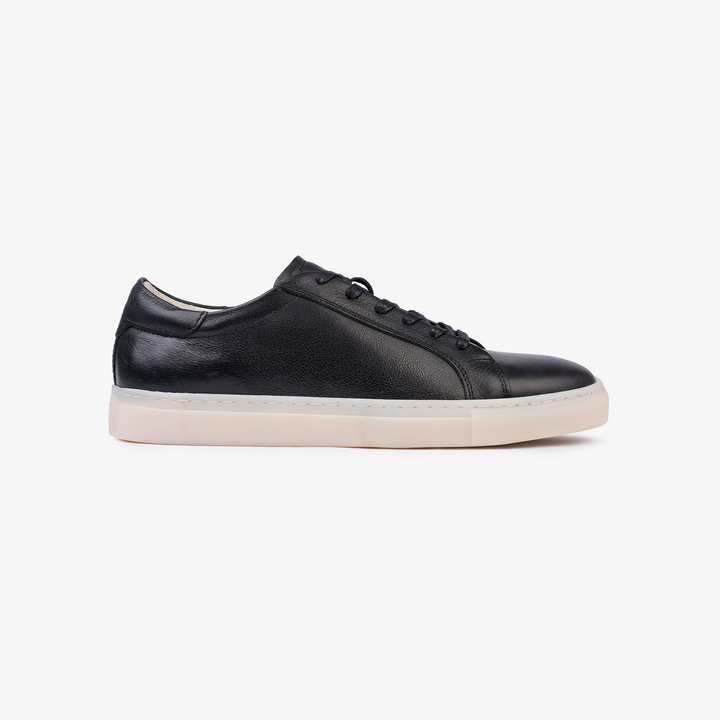 Finn LC1 fekete sneaker