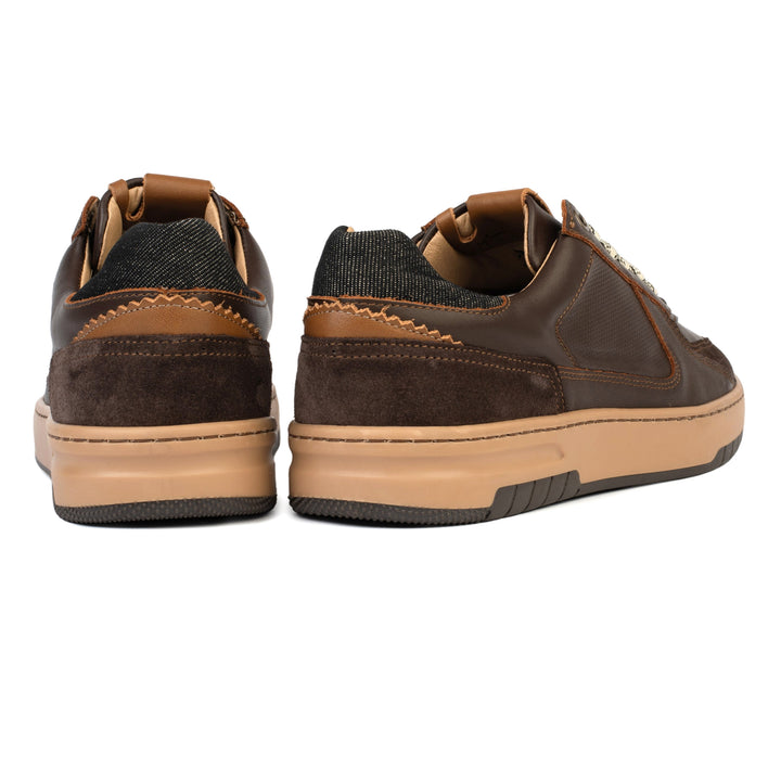 Sötétbarna Paris sneaker