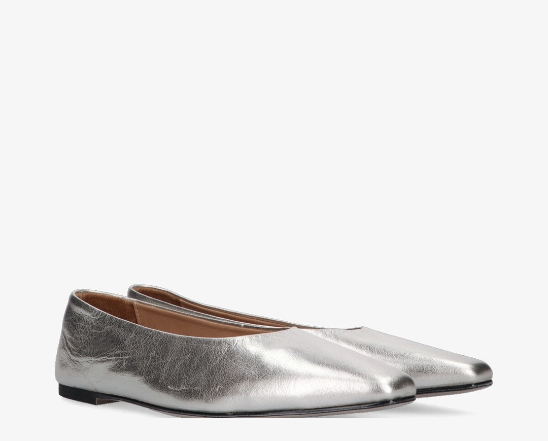 Rea ezüst balerina