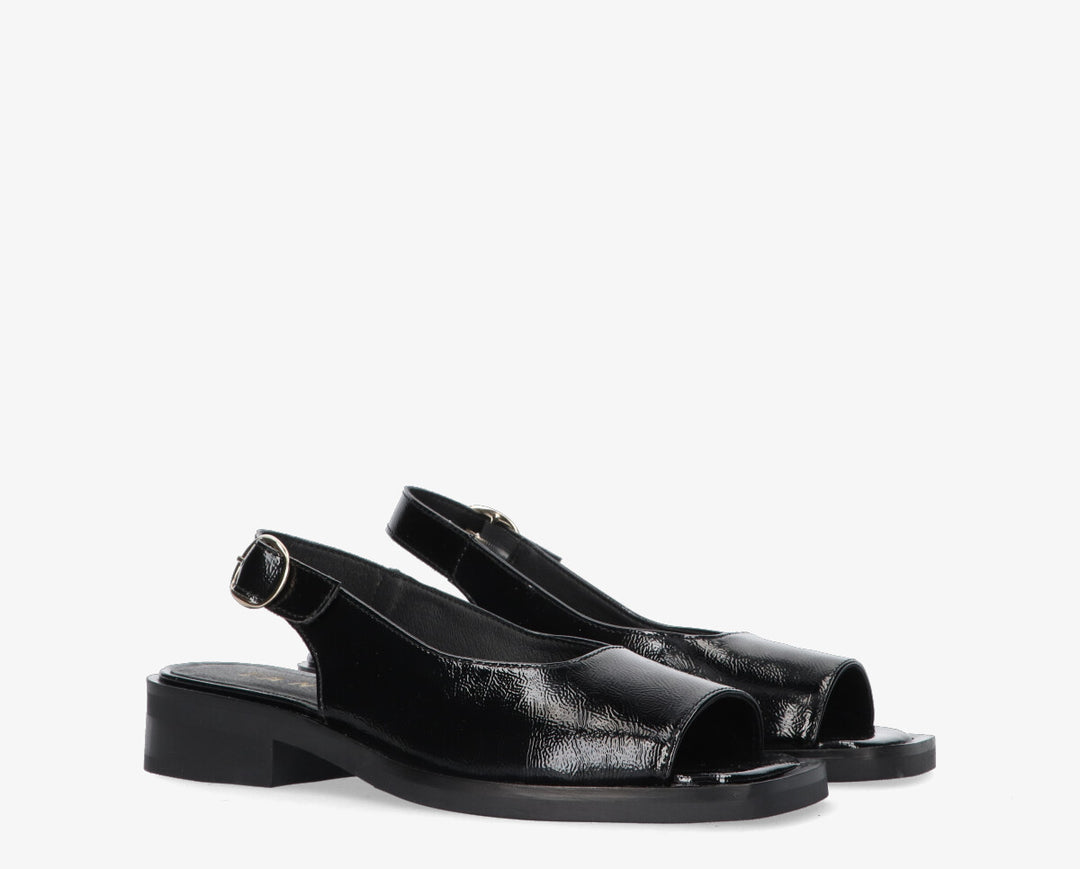 XANTHE SLINGBACK fekete bőr