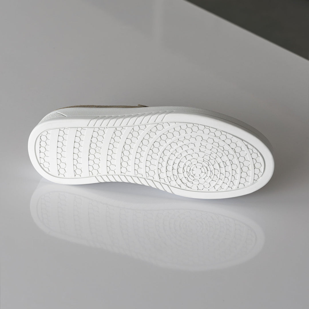 Miller bebújós cipő szezámmaggal