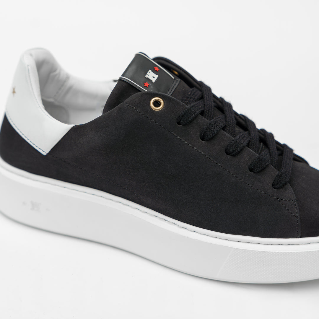 NŐI SNEAKER Fekete/fehér bőr