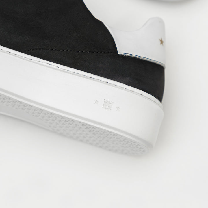 NŐI SNEAKER Fekete/fehér bőr