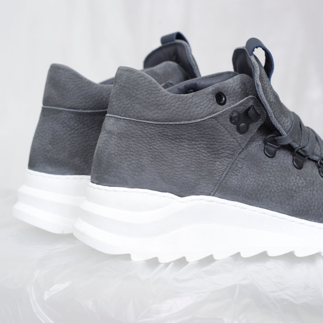 VIITOR ALPINA HIKING MID Antracit színű bőr nubuk