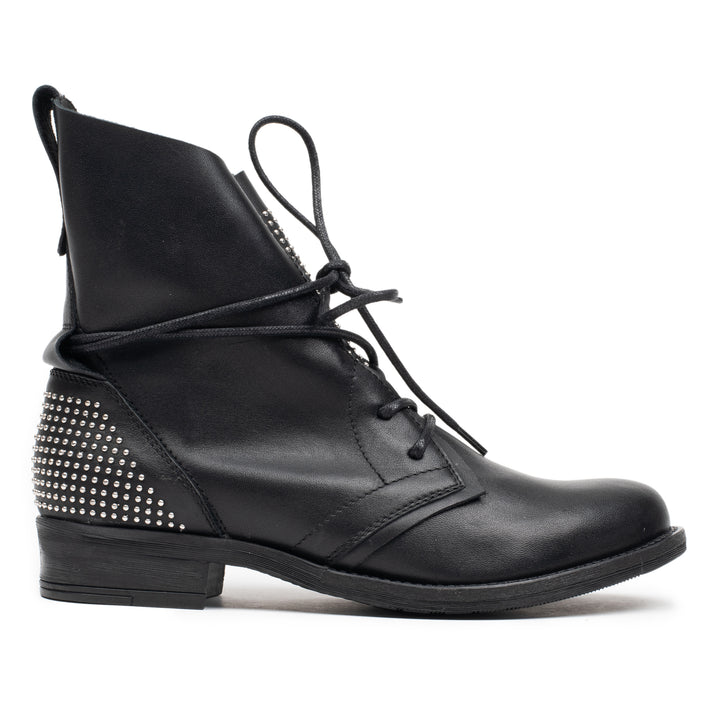 ÚJ LEVA 2 KÖRBEFUTÓ FŰZŐ DÍSZÍTÉS Fekete Bőr