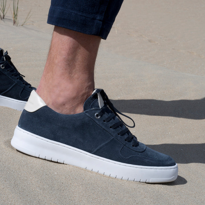 BENNET GETAWAY LOW Dk.kék bőr Suede sneaker