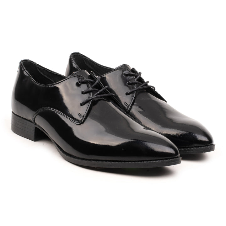 COLLETTE DERBY fekete Patent